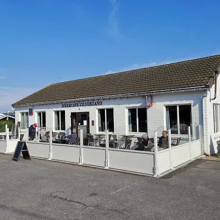 Stacaravan De Maravan *